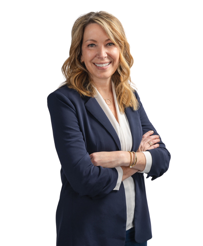 Amy Perrill headshot transparent